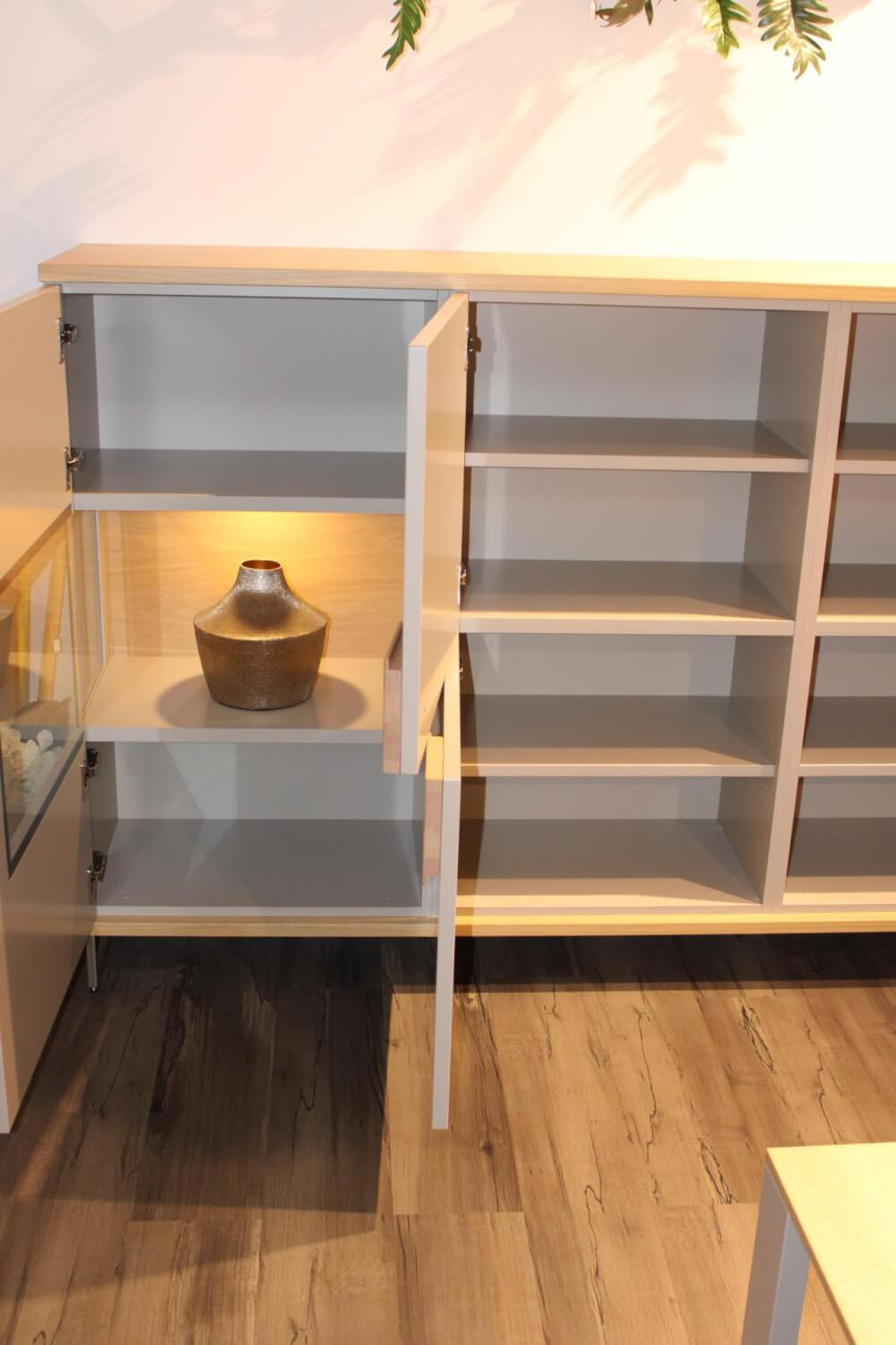 Rietberger Möbelwerke - Sideboard Lodano Lack Cashmere Eiche Sand mit Beleuchtung - 2