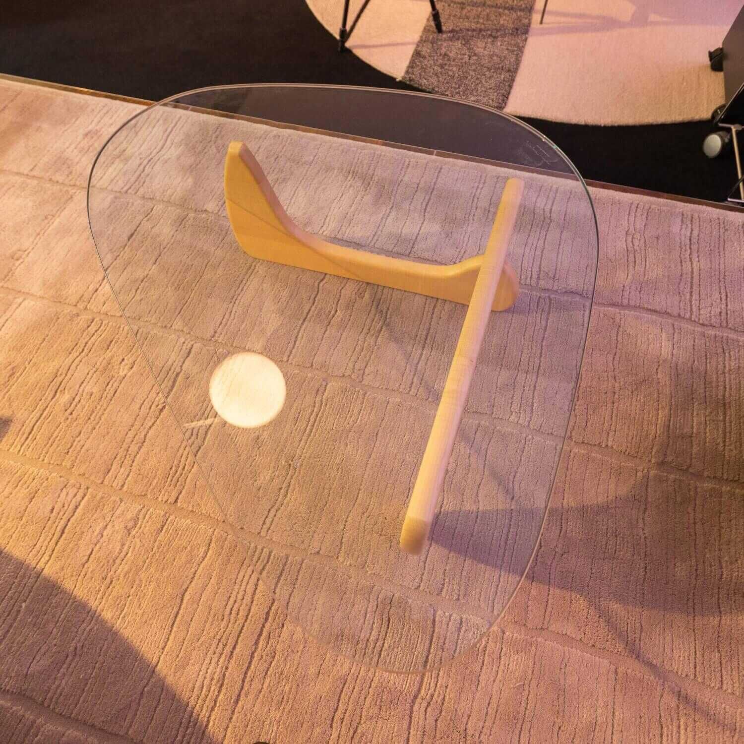 Beistelltisch Noguchi Coffee Table Untergestell Ahorn Platte Klarglas