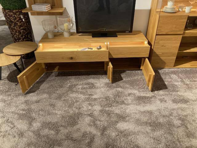 Natura - Wohnwand Hillsboro Wildeiche Massiv Legno Geölt Inklusive Beleuchtung - 6