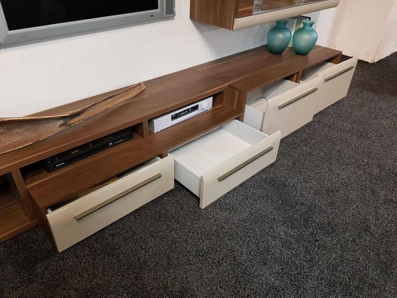 kerkhoff-wohnwand-strada-walnuss-design-mit-beleuchtung-9f758c1f7715nw4SUHBOxBcix Kerkhoff - Wohnwand Strada Walnuss Design mit Beleuchtung - 8