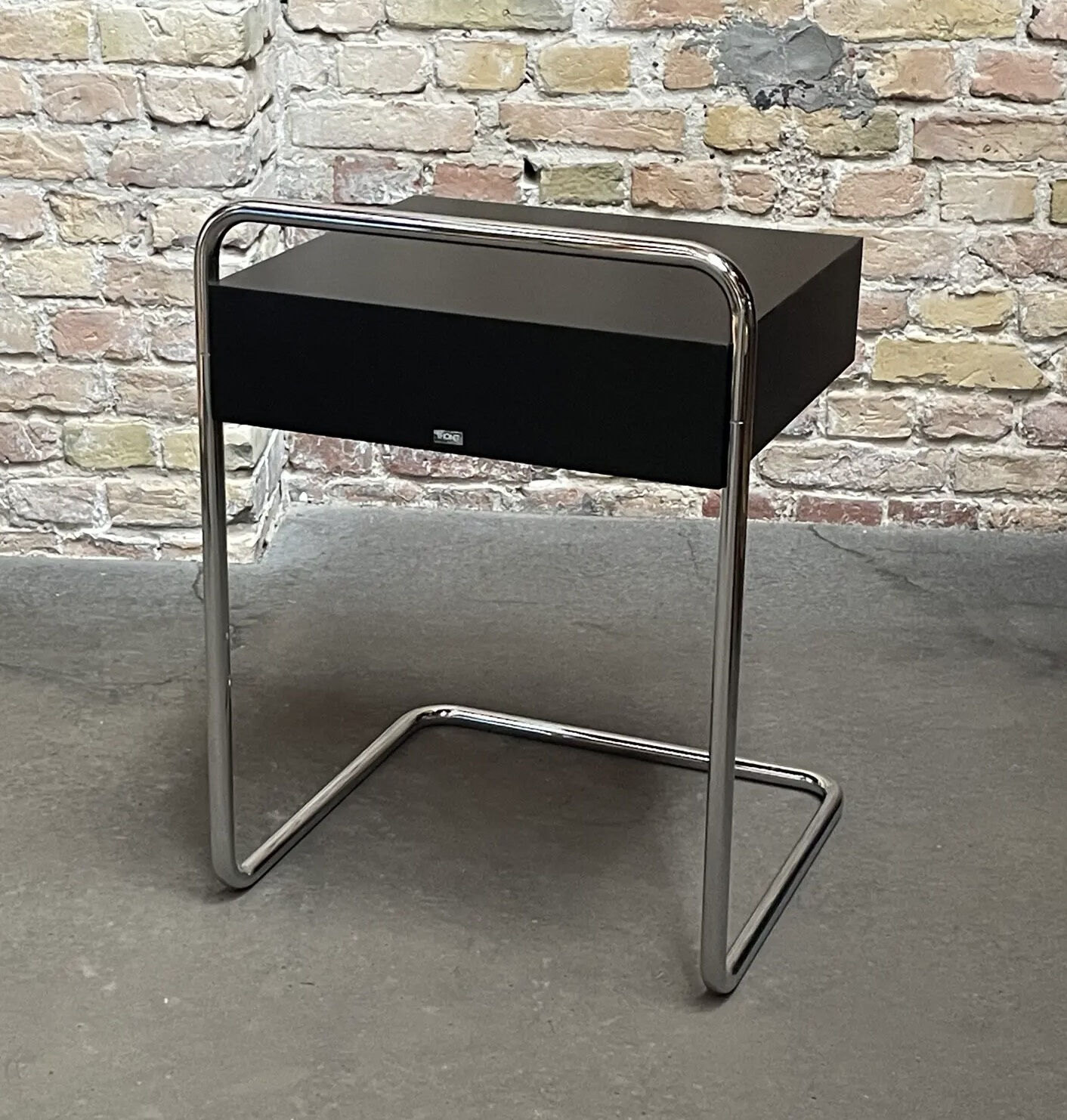 Thonet - Beistelltisch Thonet B 117 Korpus Und Einlegeböden Tiefschwarz RAL 9005 Gestell Chrom Mit Schublade - 5