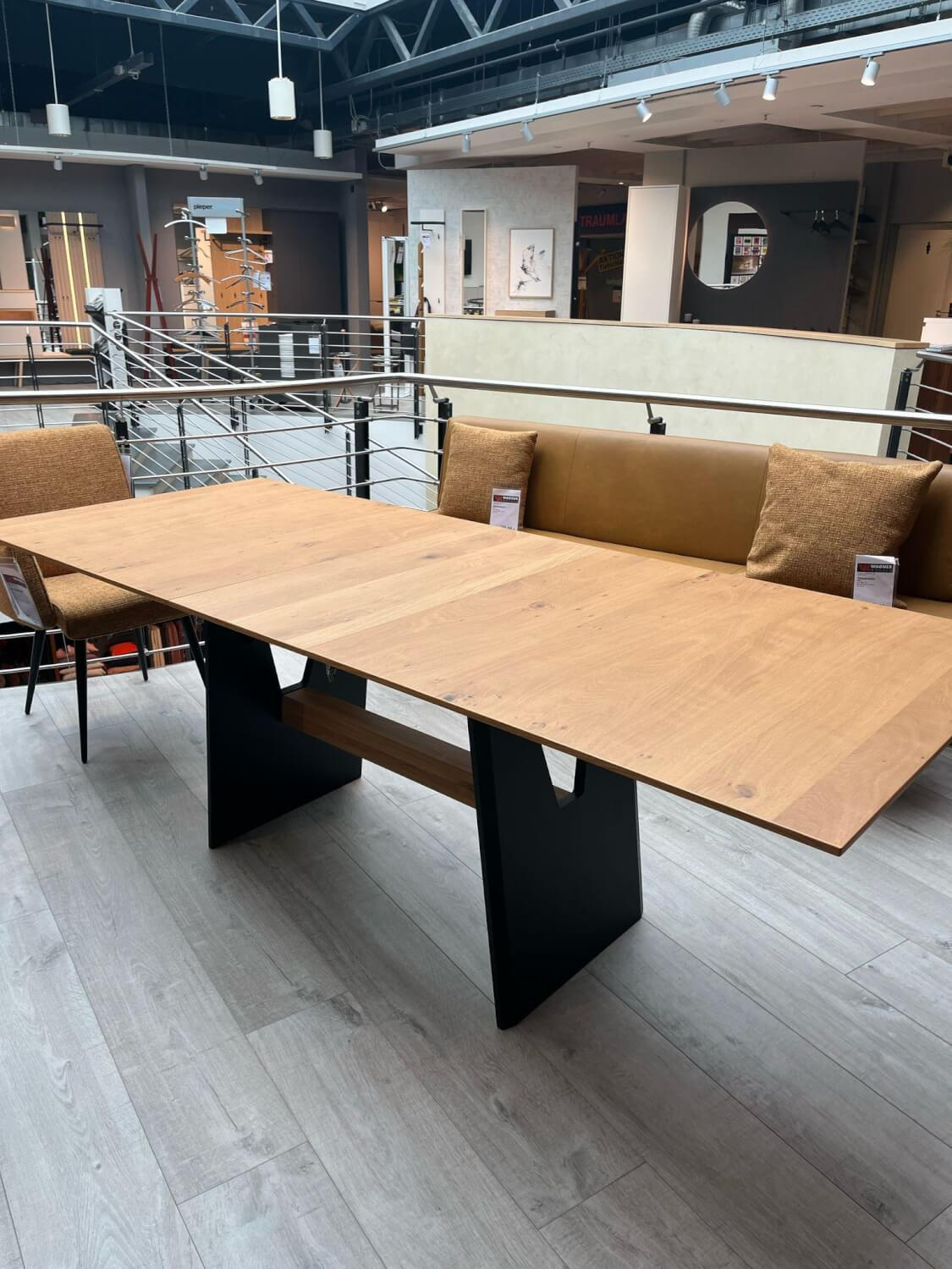 K+W - Funktionstisch Vari Platte Echtholzfurnier Asteiceh Natur Wangen MDF Schwarz Struktur Mit Synchronauszug - 4