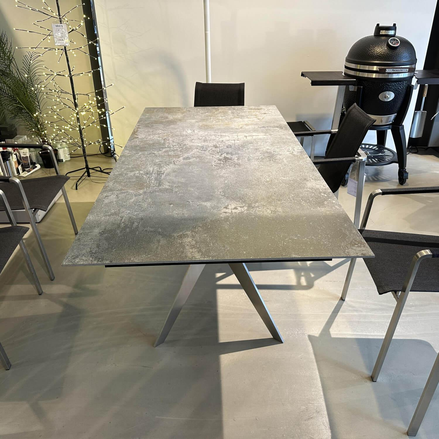 Zumsteg - Ausziehtisch Lana Platte Keramik Orix Grau Gestell Edelstahl CNS Dekton Mit Synchronauszug - 2