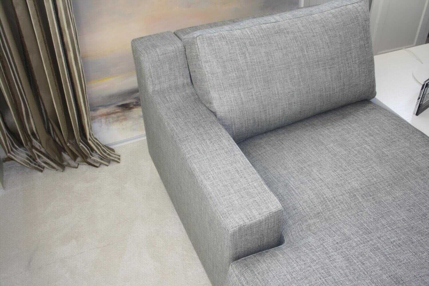 Bielefelder Werkstätten - Sofa BW Inspiration BW-122-3030, BW-122-3020 Stoff Grau mit Tisch BW-122-201 - 3