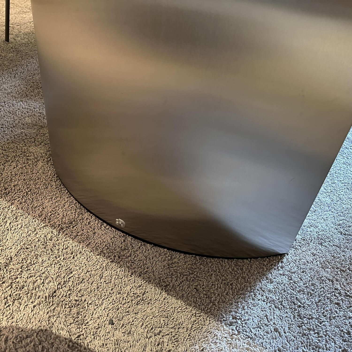 Esstisch Stein Silver Paradiso Oberfläche Geledert Sockel Oval V2A Matt Mit Rollen Ohne Stühle