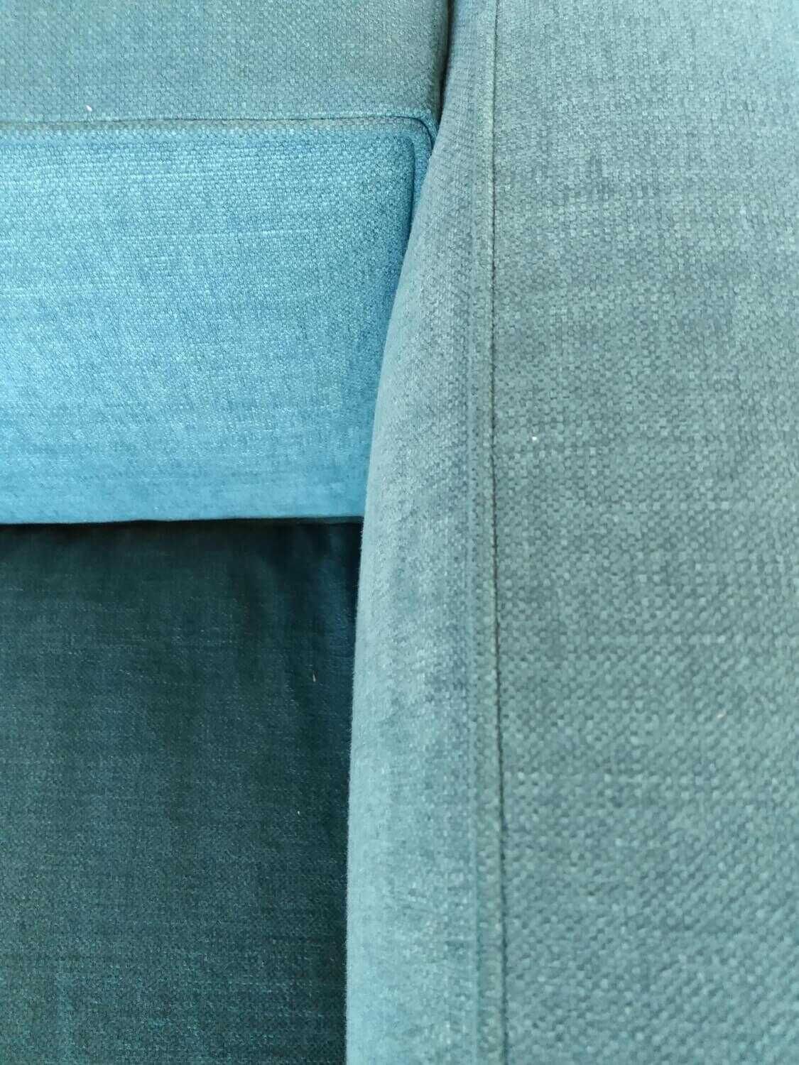 cassina-sessel-lc2-stoff-t-C3-BCrkis-gestell-beige-d47bf11cd895JjvZvgcq5wxOa Cassina - Sessel LC2 Stoff Türkis Gestell Beige - 5
