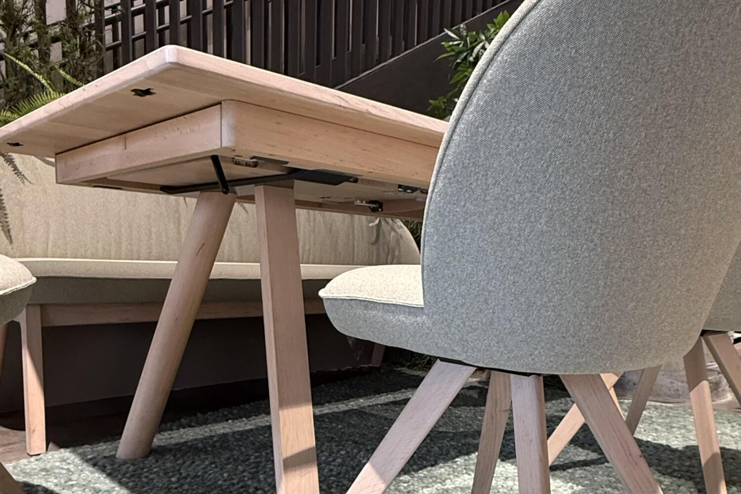 Team 7 - Essgruppe Taso Und Flor Erle Weißgeölt Stoff Jet 9703 Grün - 2