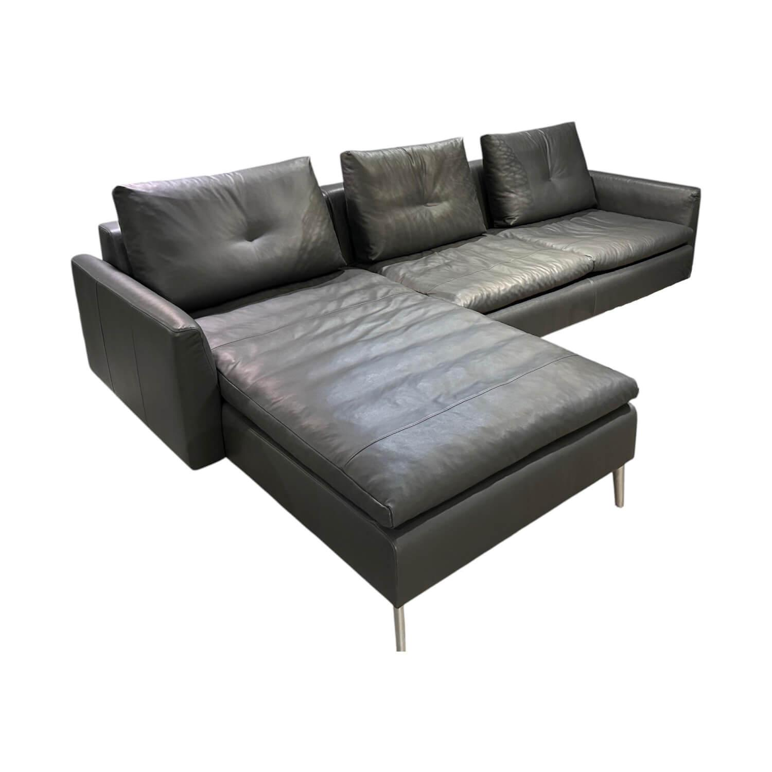 Artanova - Ecksofa Dyo Leder L3162G Silky Grau Fuß Aluminium Matt Gebürstet Mit Wendekissen - 1