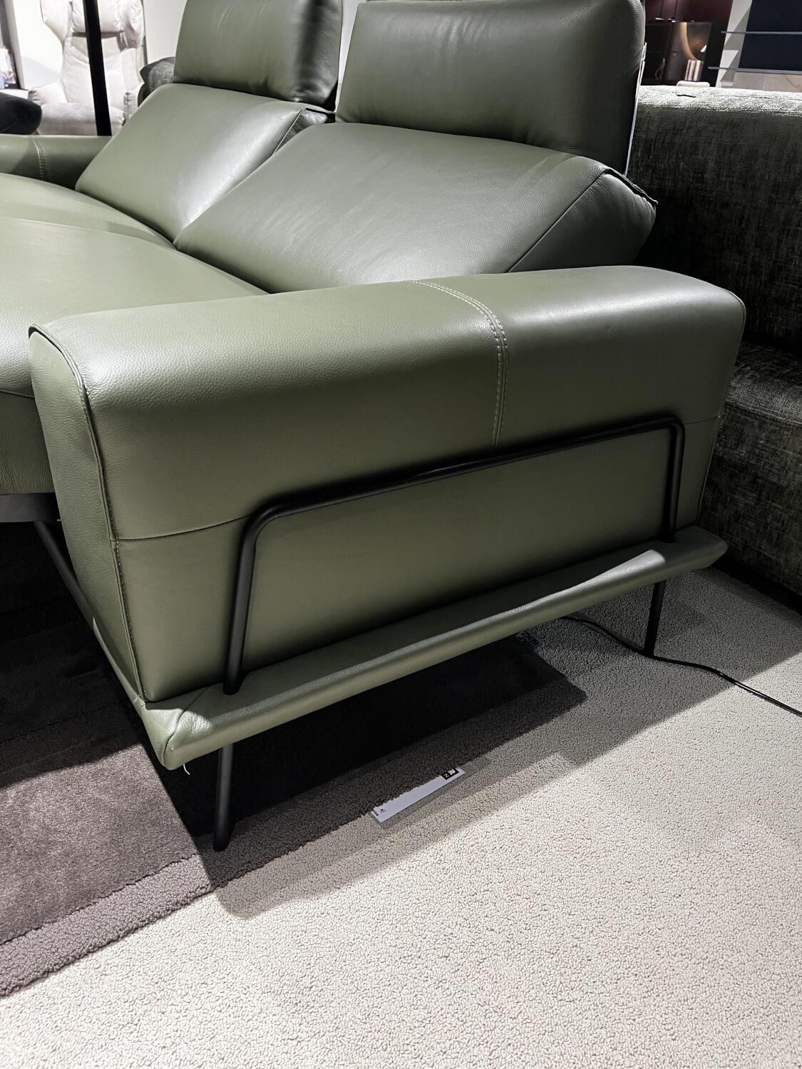 WK Wohnen - Sofa WK 670 Volluto Leder Montana Olive Grün Metallfüße Schwarz - 10