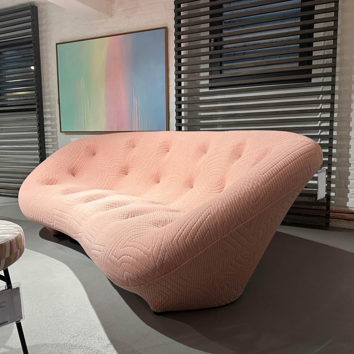 Ligne Roset - Sofa Ploum Stoff Kvadrat Appa Poncho Rosa Gestell Stahl - 6