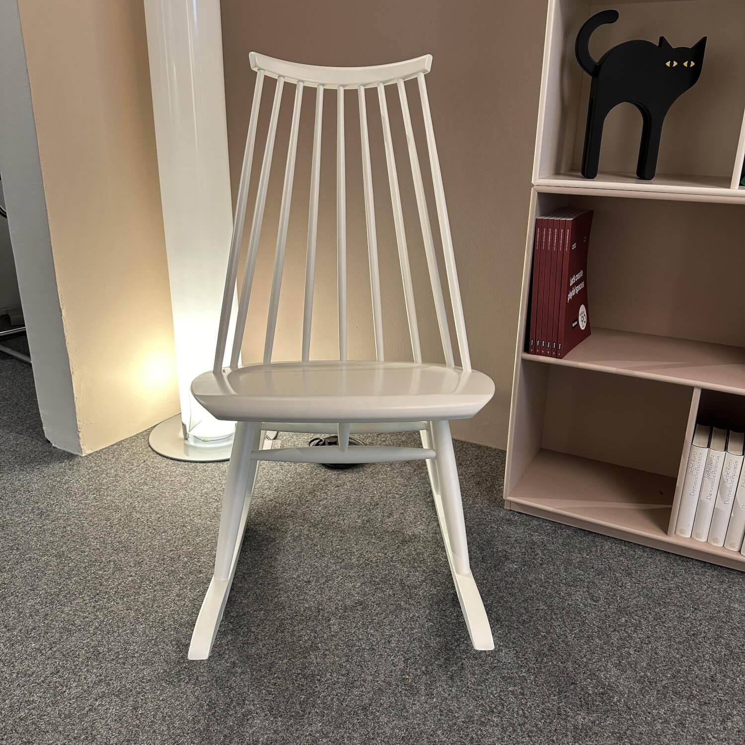 Artek - Schaukelstuhl Mademoiselle Rocking Chair Birke Massiv Lack Weiß - 5