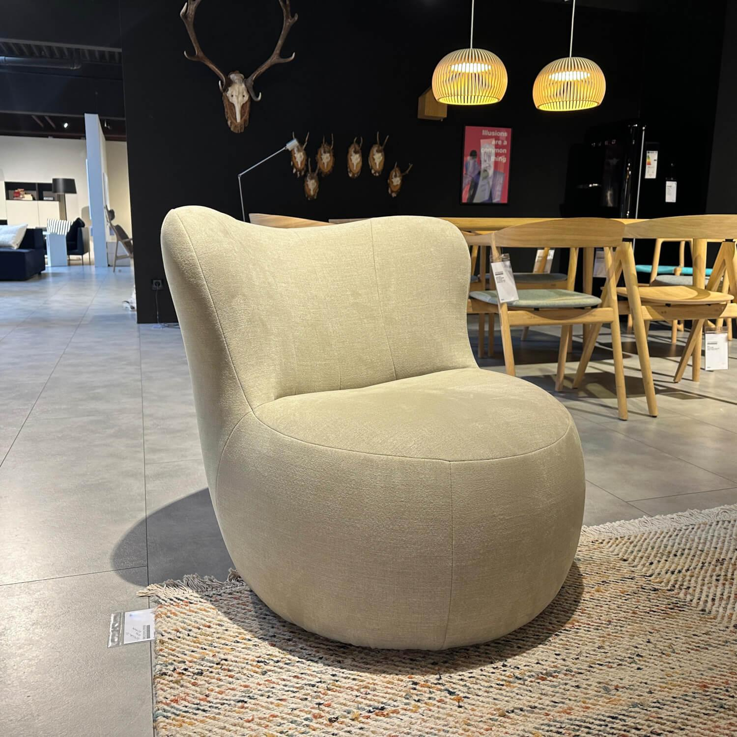 freistil Rolf Benz - Sessel SE 173 Stoff 2063 Mittel Schilfgrün Füße Kunststoffgleiter Schwarz - 3