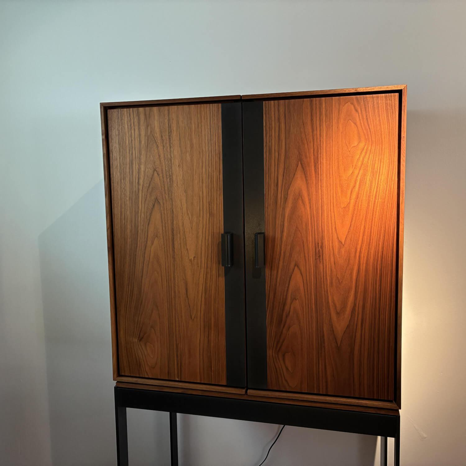 Riva1920 - Schrank Cambusa Fly Reserve Nussbaum Gestell Eisen Lackiert - 9