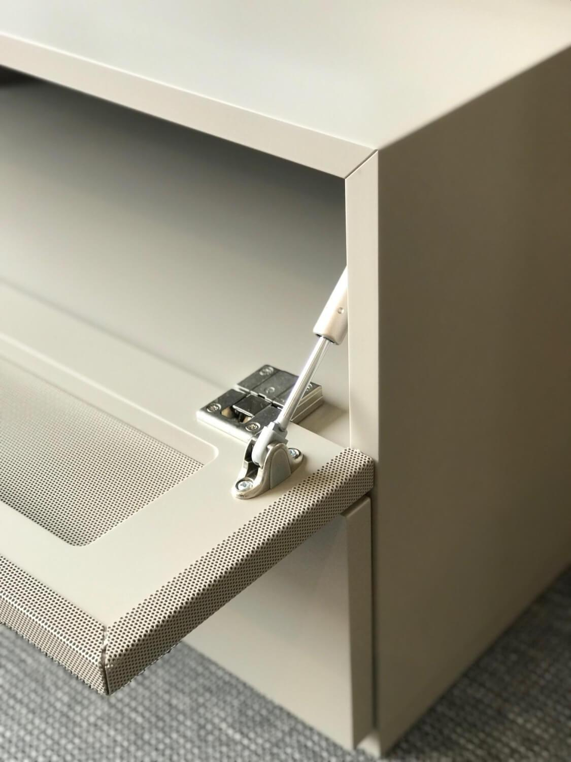 Contur - Wohnwand 3900 Lack Terra Beige Und Lack Verkehrsweiß Absetzung Wildeiche Coffee Mit Soundfaktor - 4