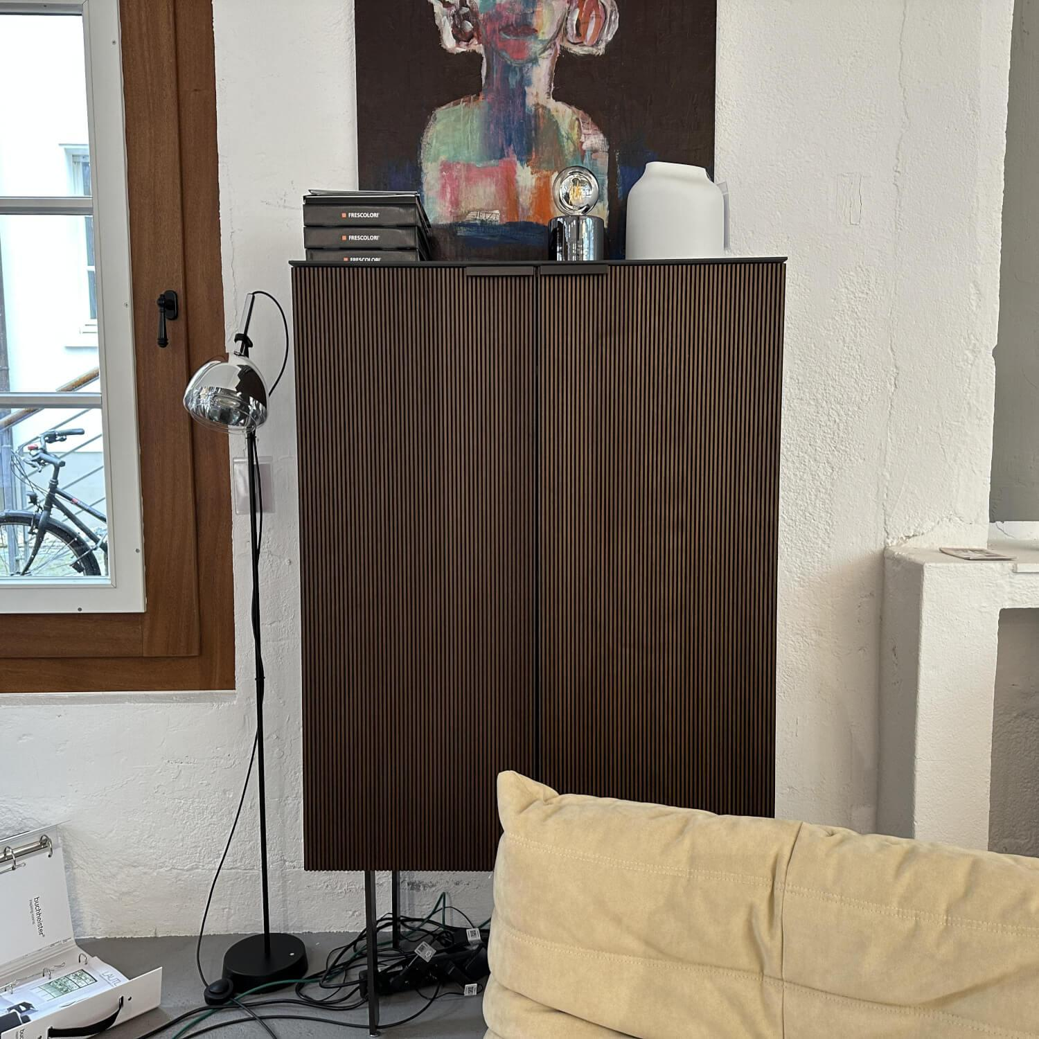 Ligne Roset - Container Selvans Nussbaum Dunkel Inklusive Top Feinsteinzeug Marquinia Schwarz - 3