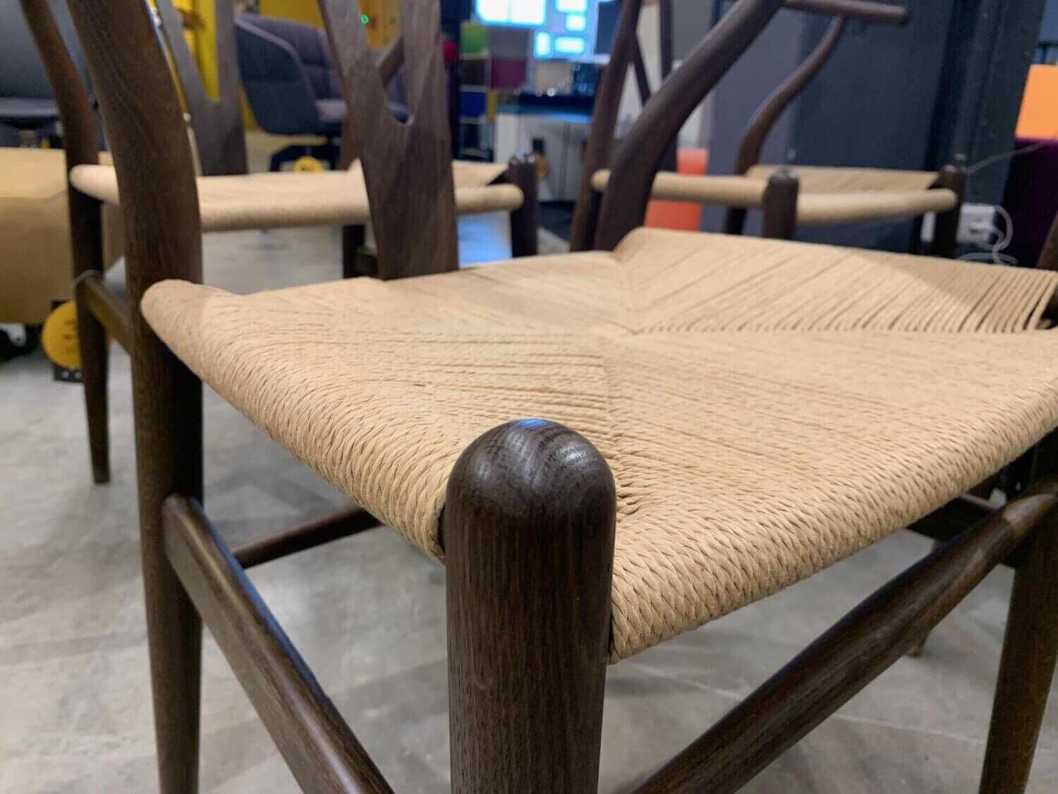 Carl Hansen & Søn - 4er-Set CH 24 Alte Eiche Geölt Gefecht Natur - 9