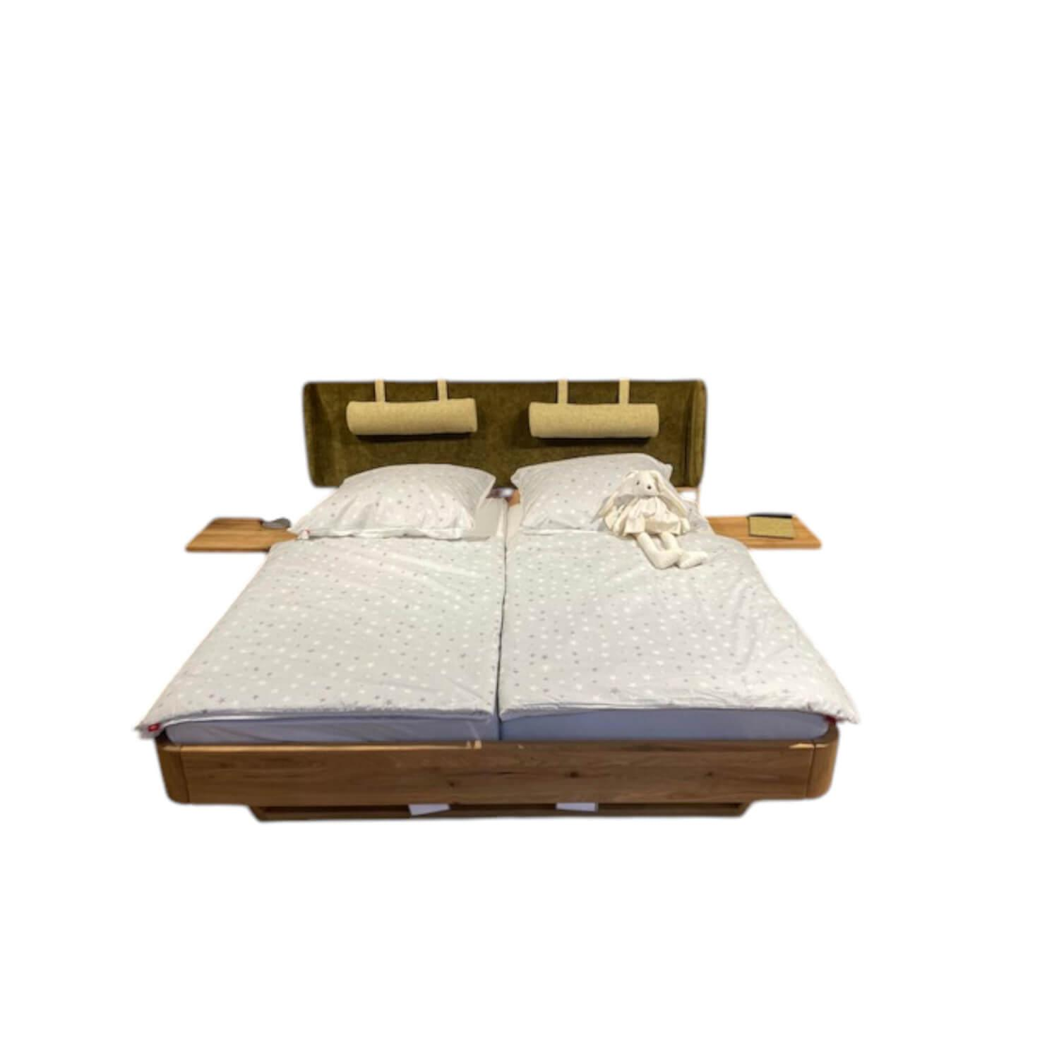 Natura - Bett 1660 Wildeiche Massiv Geölt mit 2 Nachttischen ohne Lattenrost ohne Matratzen - 1