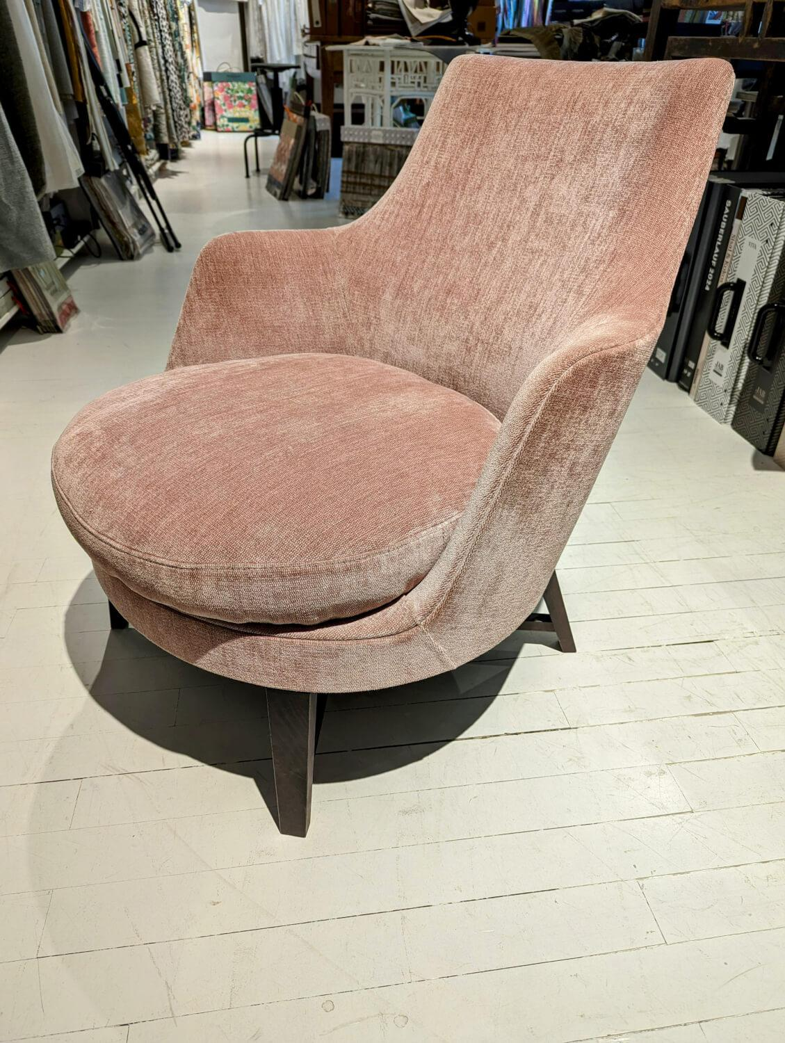 Flexform - Sessel Guscio Bezug Stoff Extra Esprit 1087 Rosa Holzgestell Schwarz - 3