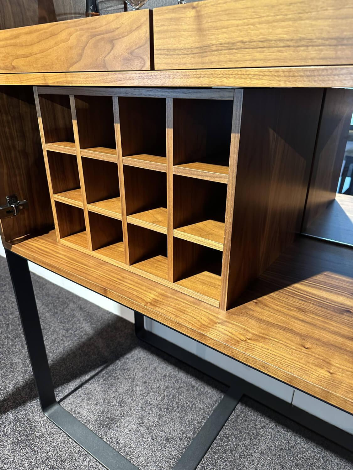 Lambert - Barschrank Cheers Amerikanischer Nussbaum Furniert - 6
