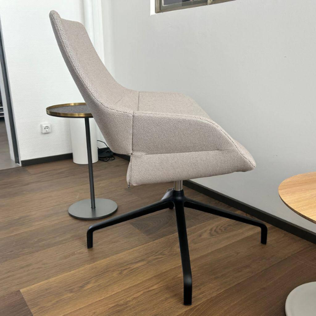 Wilkhahn - Sessel Occo Lounge Stoff Credo 94 Braunbeige Gestell Schwarz Strukturmatt - 4