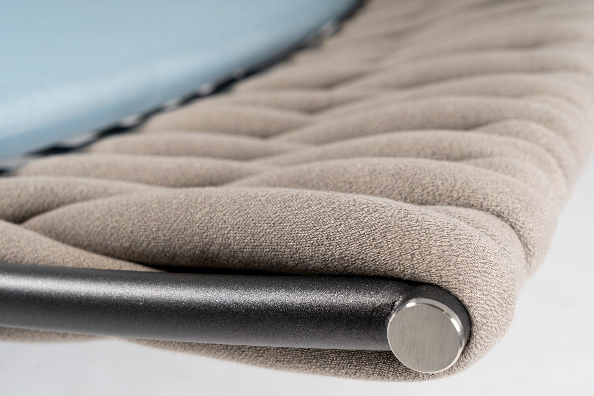 RODA - Daybed Arena Geflecht Polyester-Schnur Grey-Sand 12 Metallgestell Rundrohr Smoke 01 - 3