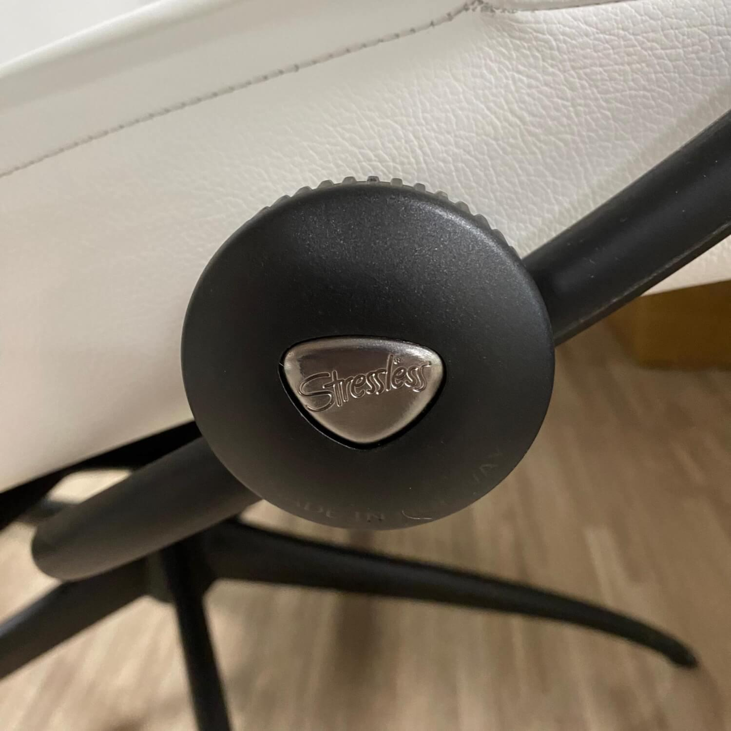 Stressless - Stressless Sessel mit Hocker Tokyo High Back Leder Batick Snow Star Base Matt Schwarz High Base - 8