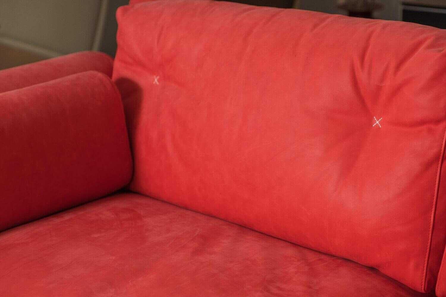 Sofa Attitude Leder Rot mit Drehlehnen und Kopfstütze