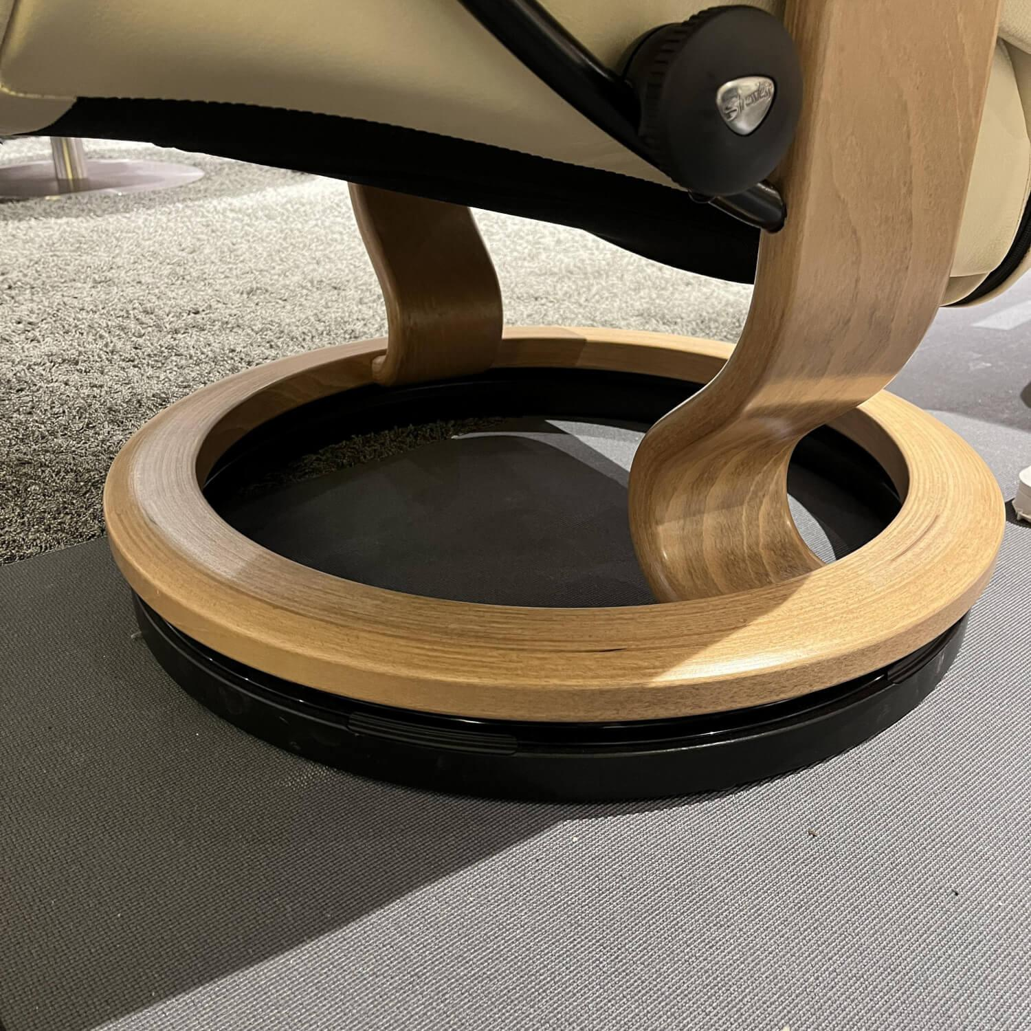 Stressless - Stressless-Sessel Mayfair M Bezug Leder Batick 13 Cream Drehgestell Classic Eiche Mit Hocker - 5
