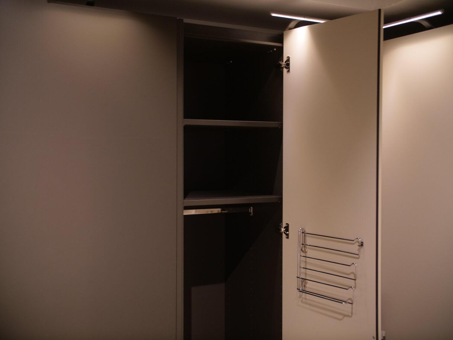 Hülsta - Systemeckschrank Multi Forma II Lack Grau Design T+U Griff U012 Lack Grau - 29