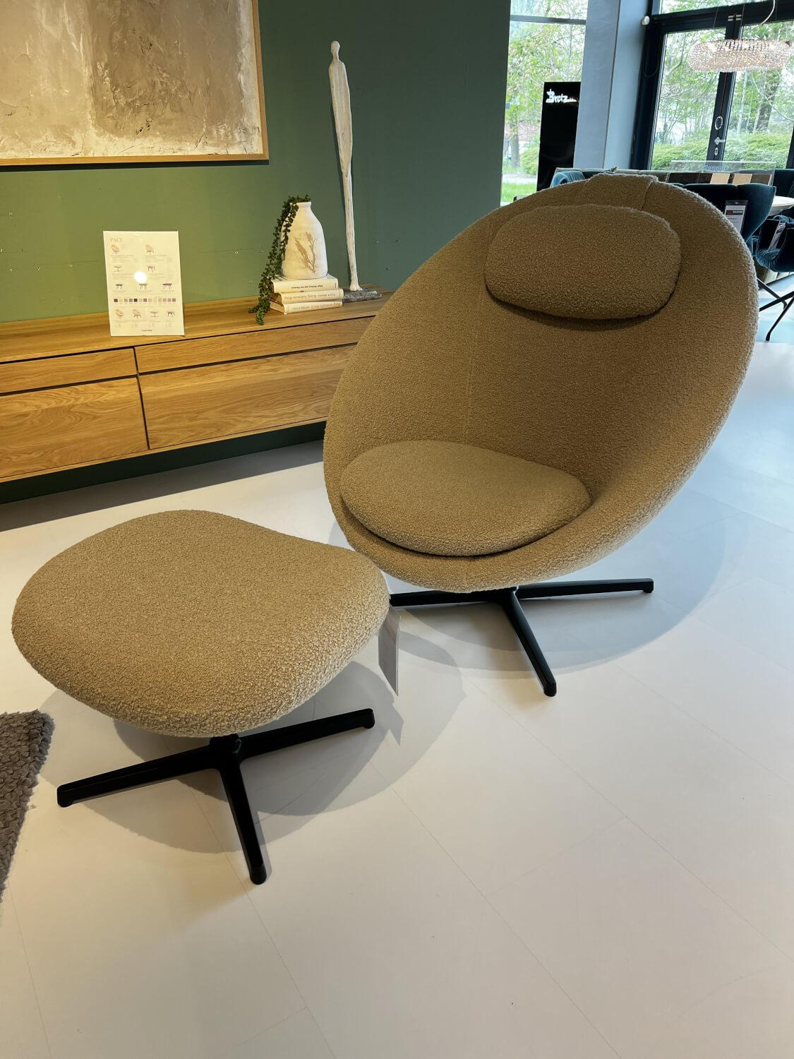 Cane Line - Loungesessel Pace Stoff Textil Light Brown Scent Beige Gestell Aluminium Retour Swivel Schwarz Inklusive Hocker - 4