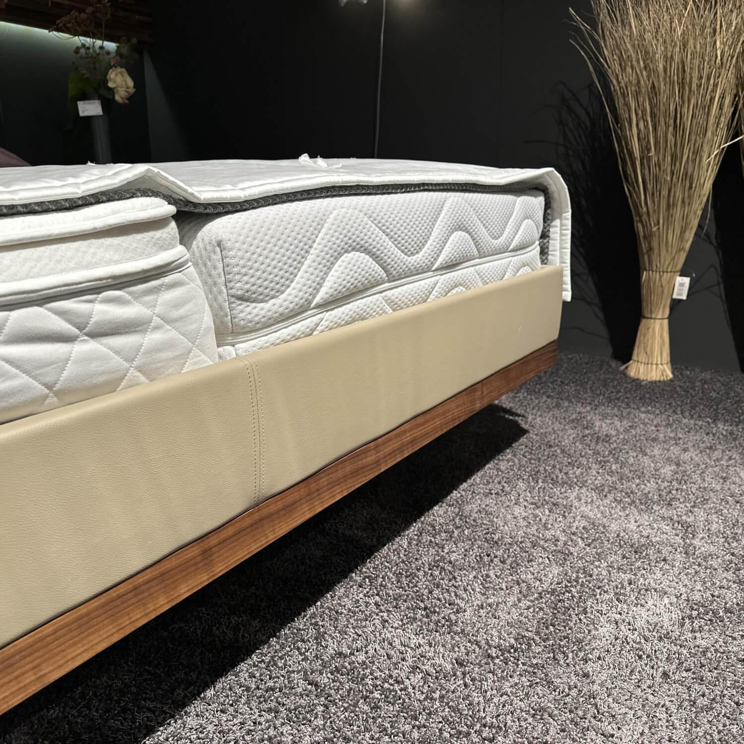 Team 7 - Bett Riletto Nussbaum Naturöl Seiten Leder Kiesel Beige Mit 2 Laden - 7