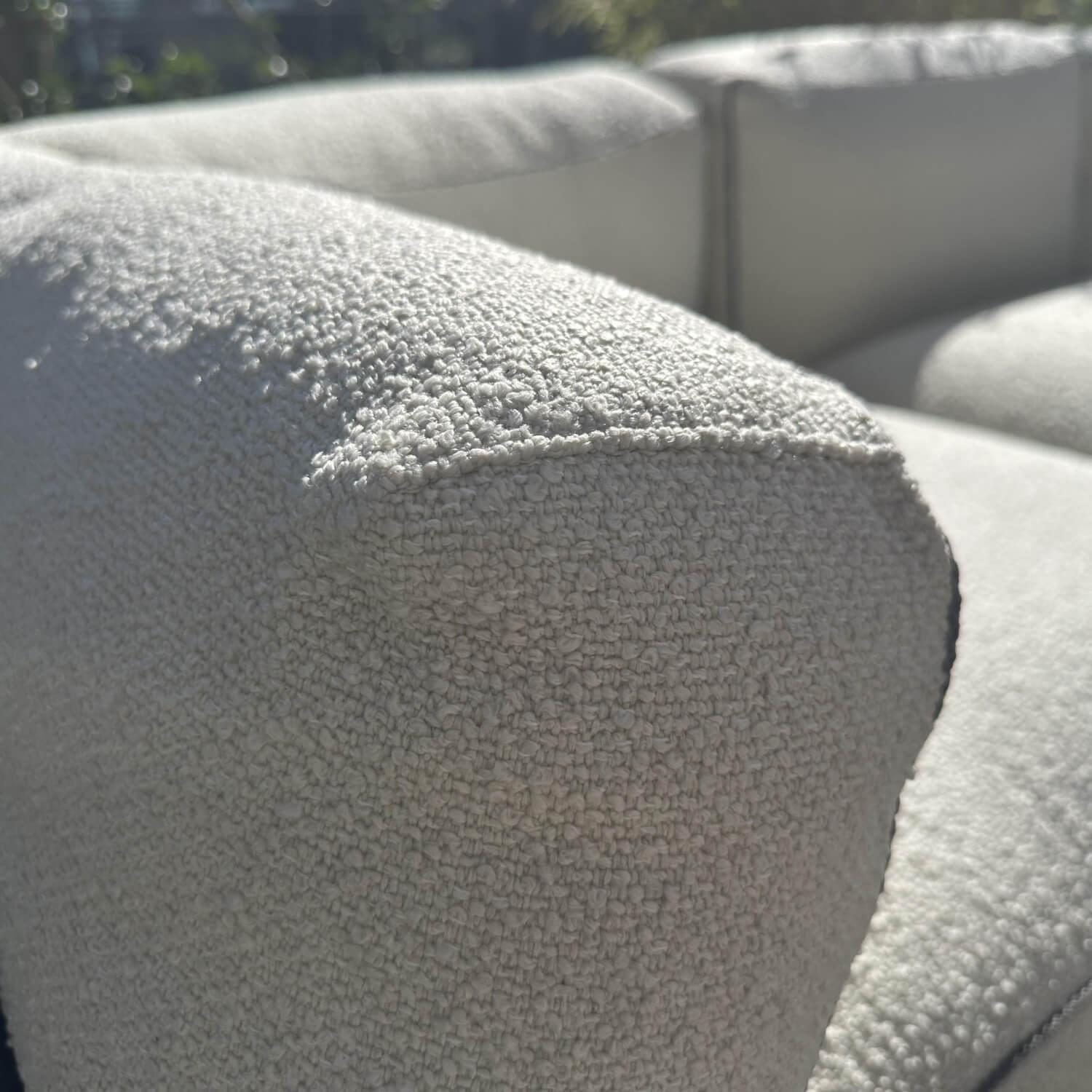 B&B Italia - Outdoor Sofa Borea Stoff Larice Bast 102 Lusso Beige Gestell Aluminiumblech Metall Anthrazit Lackiert Mit Abdeckung - 2