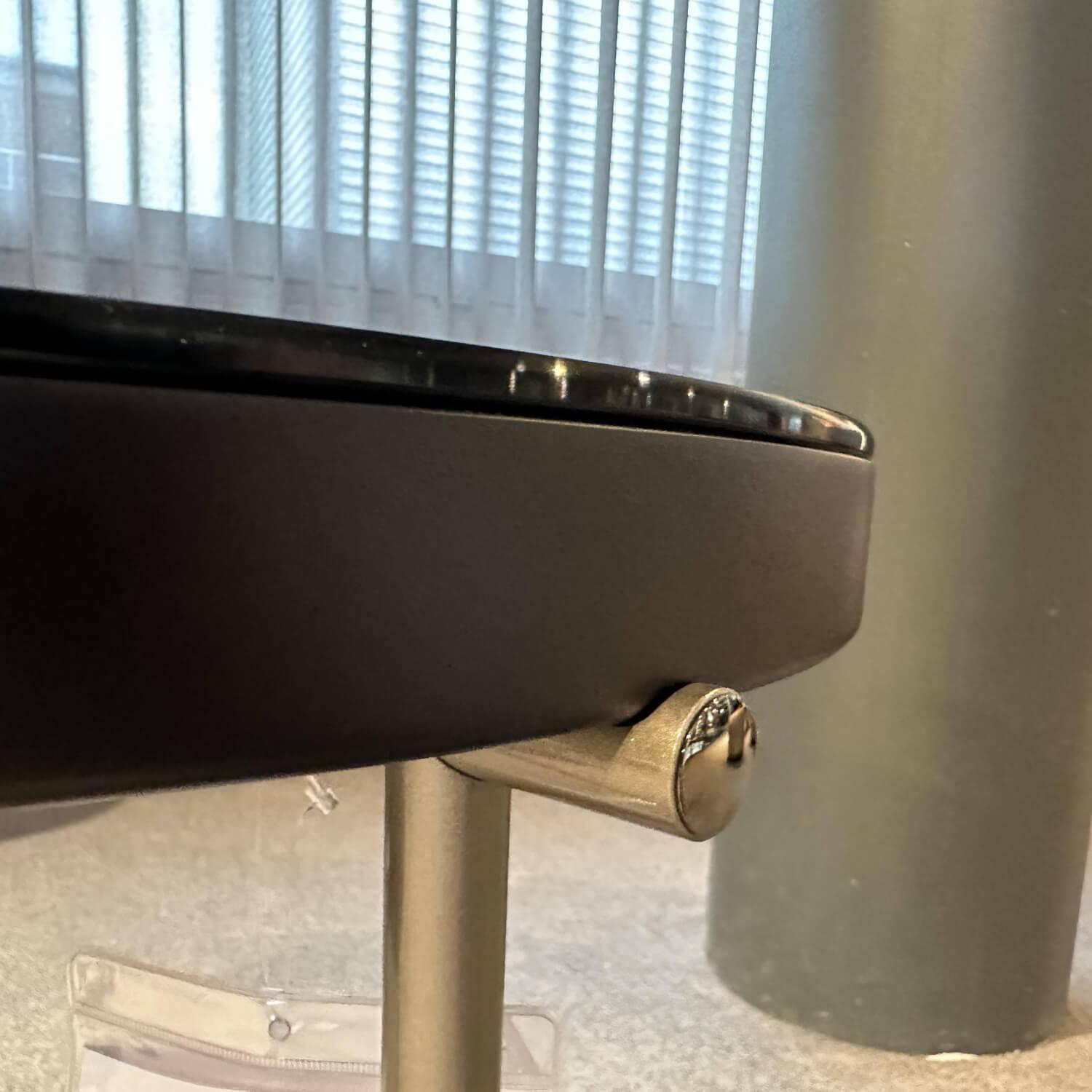Minotti - Beistelltisch Torii Platte Glas Schwarz Gestell Metall Schwarz - 6