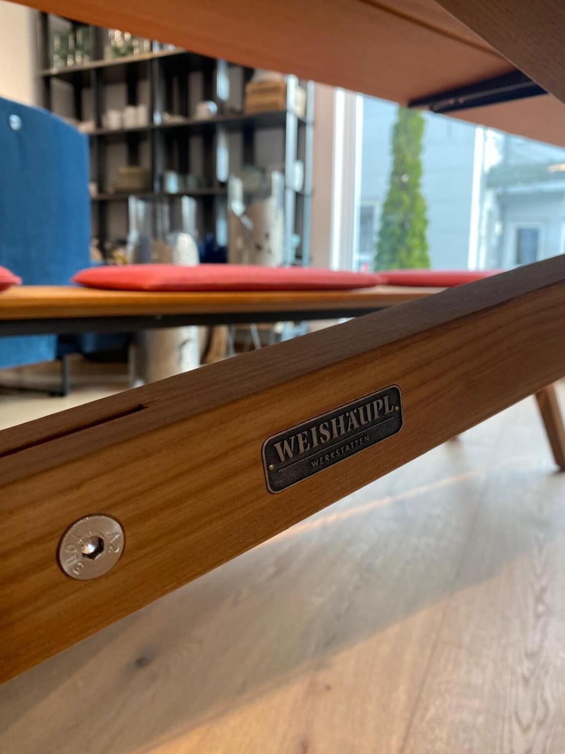 Weishäupl - Tisch Loft Teak Massiv Verleimt mit Bank und Polsterauflagen - 8