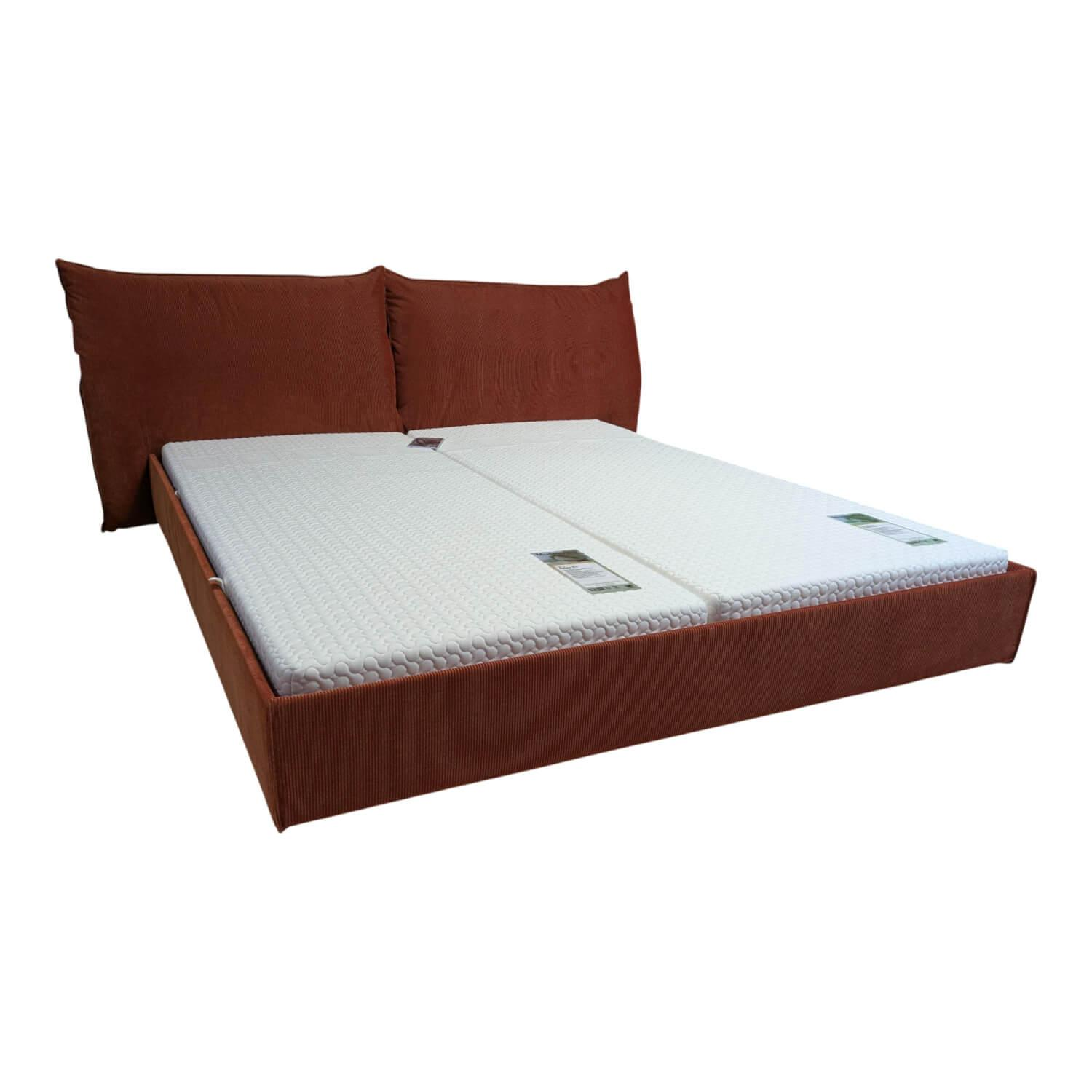 Möller Design - Polsterbett MD13 Stoff Charmell Cord 110 Orange mit Kopfteil Rose ohne Lattenroste ohne Matratzen - 1