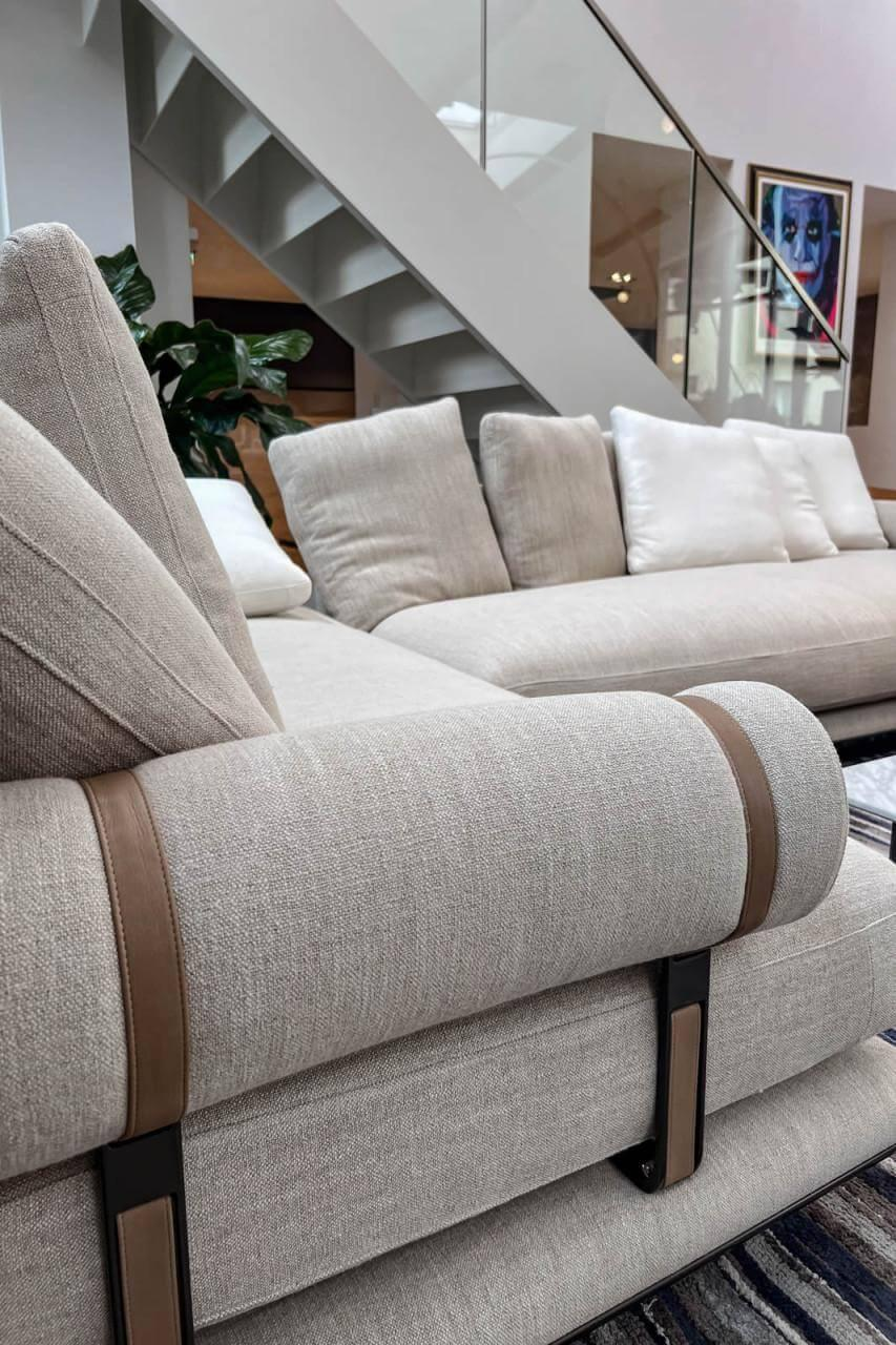 B&B Italia - Ecksofa Noonu Stoff Naturfarbend Gestell Schwarz Verchromt Matt - 4