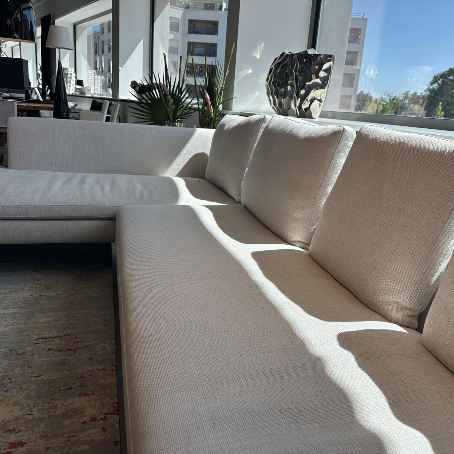 B&B Italia - Ecksofa Charles Stoff Spora 102 Bastfarben Beige Gestell Nickel Bronzefarbig Schwarz Lackiert Mit Kissen - 6
