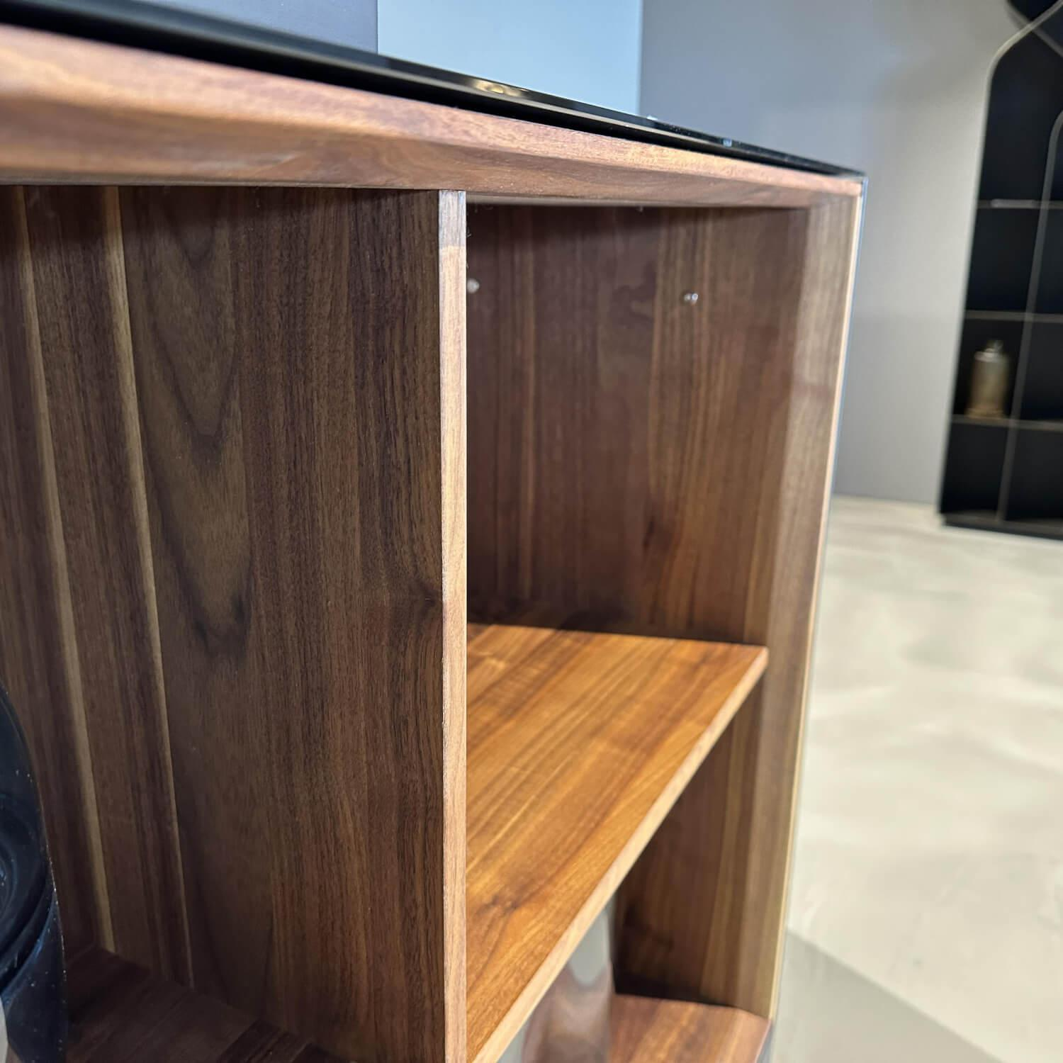 Team 7 - Anrichte Cubus Pure Nussbaum Naturöl Mit Farbglas Bronze Matt - 4