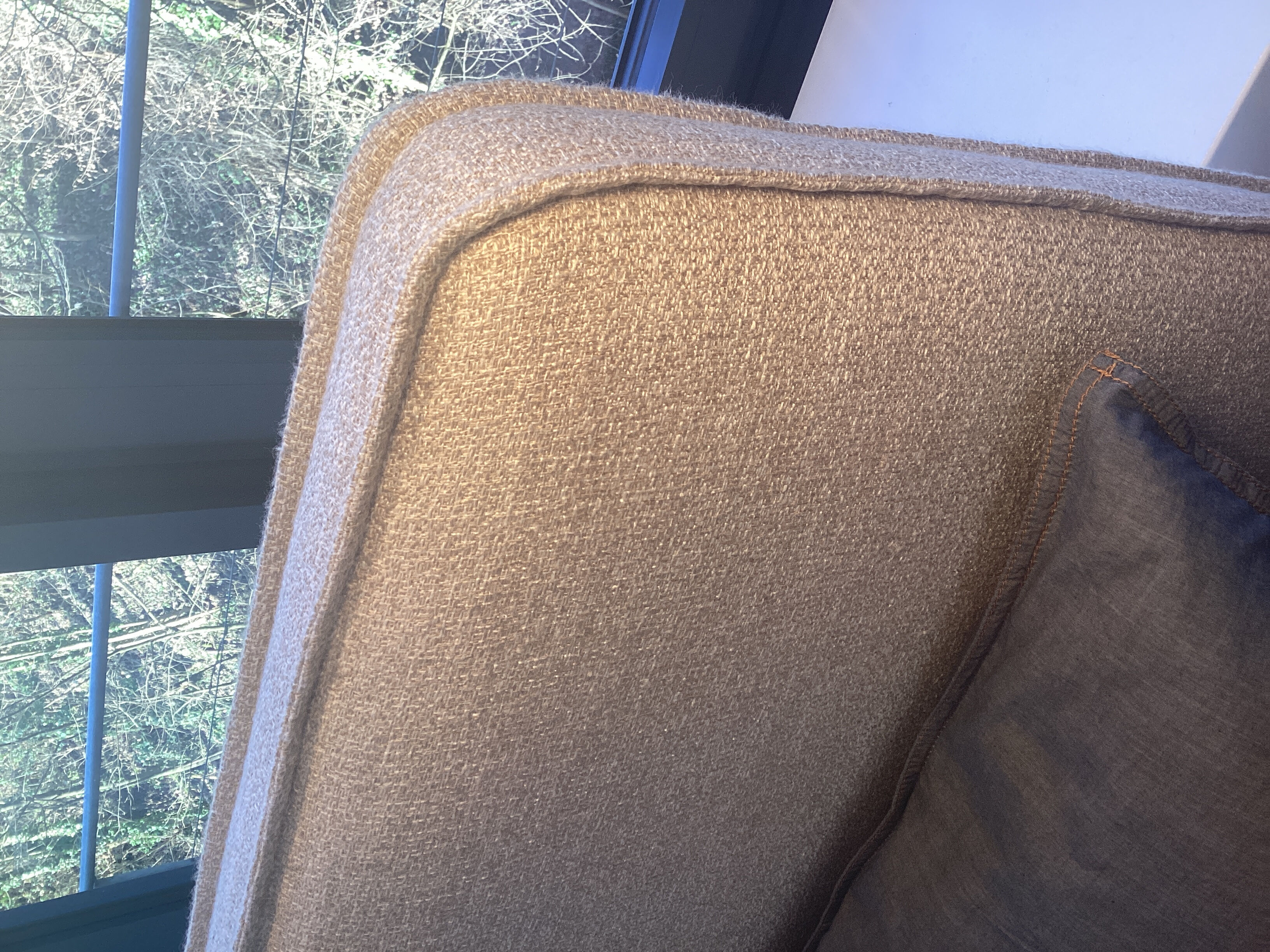 Treca Interiors - Polsterbett Adonis Stoff Gio 6586 Galet 002 Beige Natur mit 2 Matratzen - 5