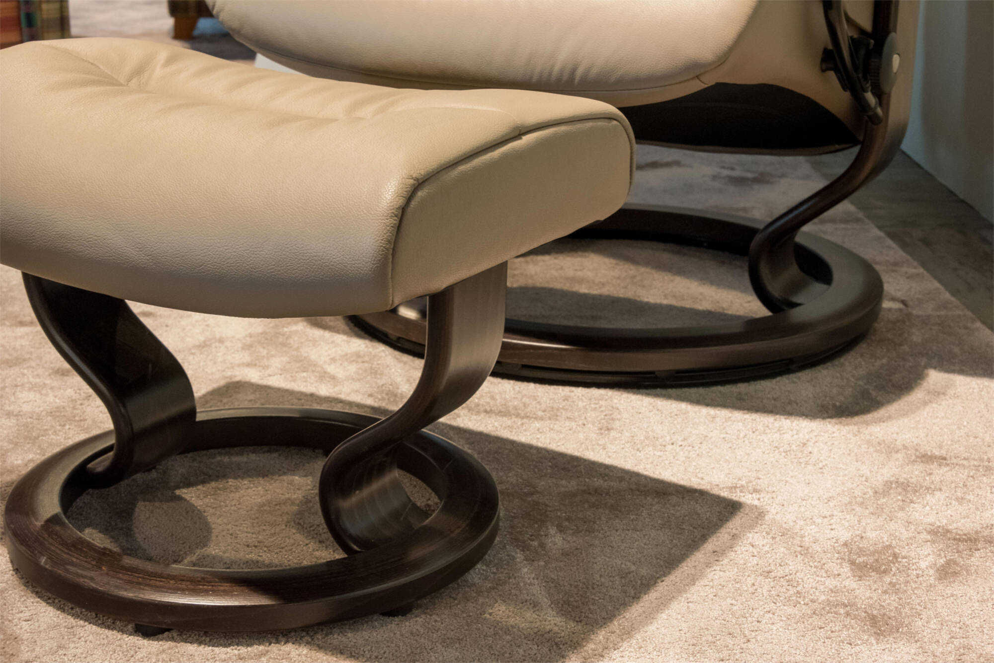 183 Stressless - Sessel Nordic L Leder Batick Beige Classic Mit Hocker - 4