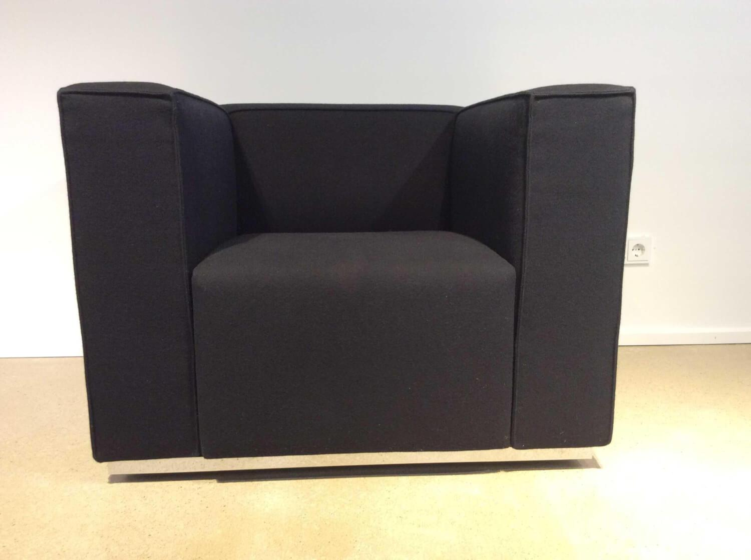 Cassina - Sessel Blox Stoff Filz Schwarz Stahlsockel verchromt - 2