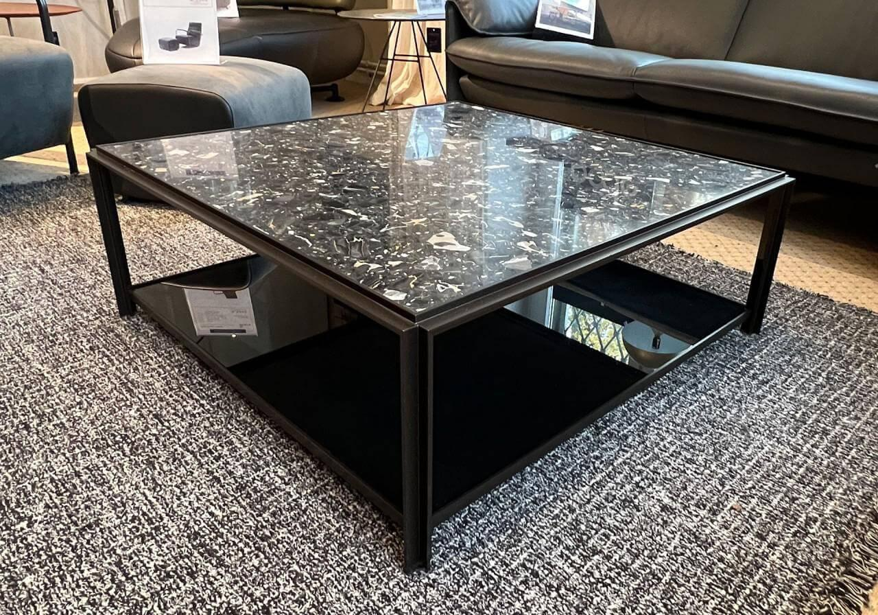 Bielefelder Werkstätten - Couchtisch Hudson Platte Marmor Terazzo Portoro Gestell Metall Bronze Matt Glas Schwarz Lackiert - 2