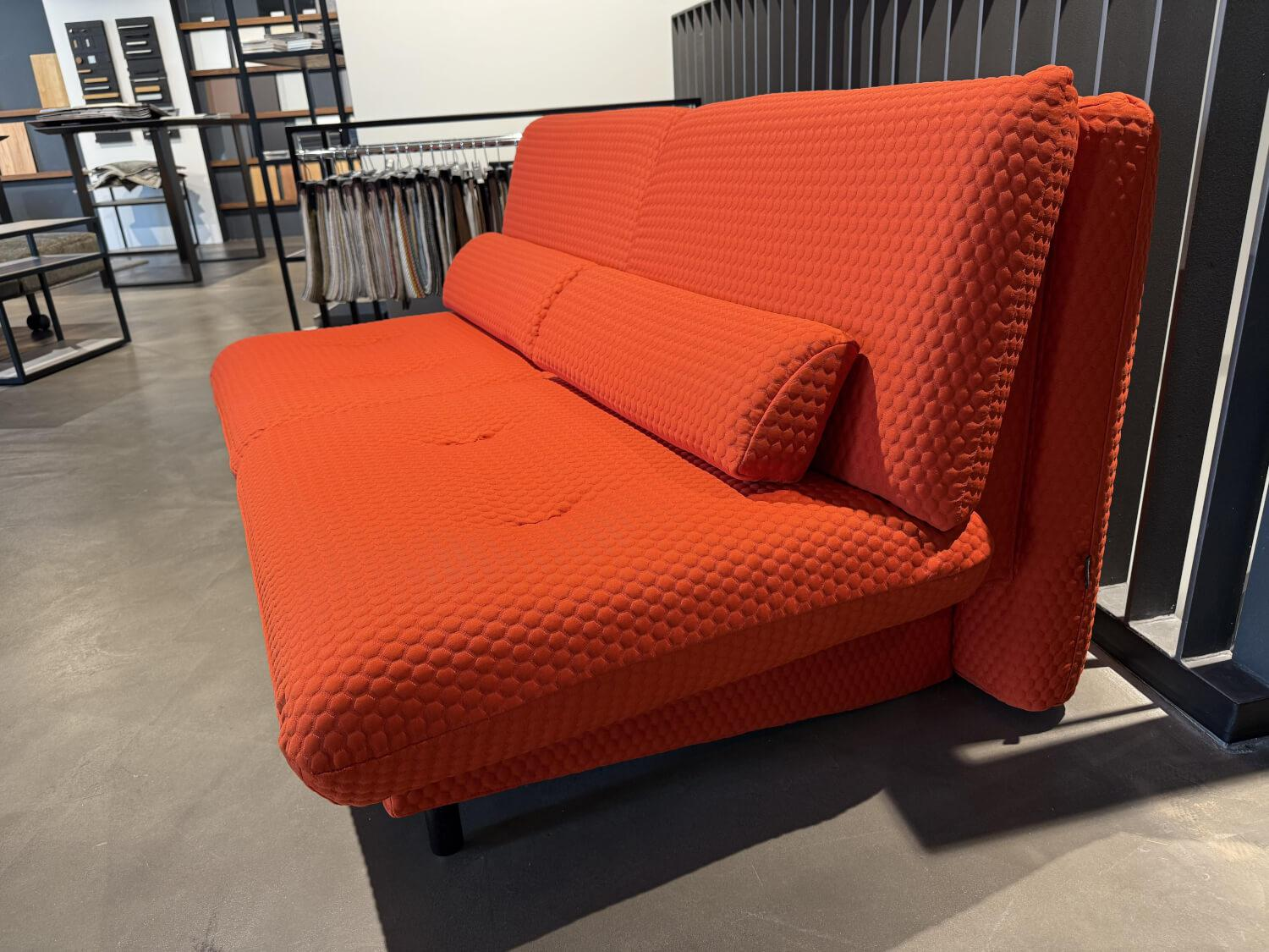 Brühl - Schlafsofa Quint Stoff 36 Orange mit 2 Kissen - 2