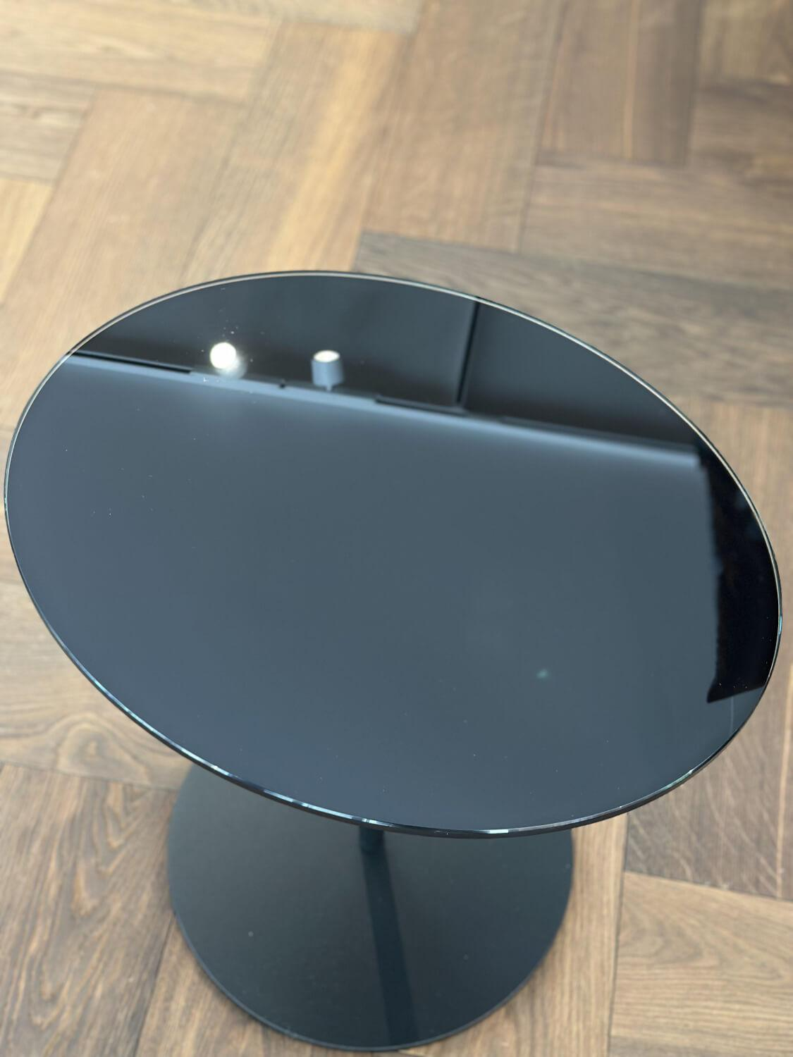 Bielefelder Werkstätten - Table Kelly T 116 100 Top glass black lacquered Frame metal black matt powder-coated - 4