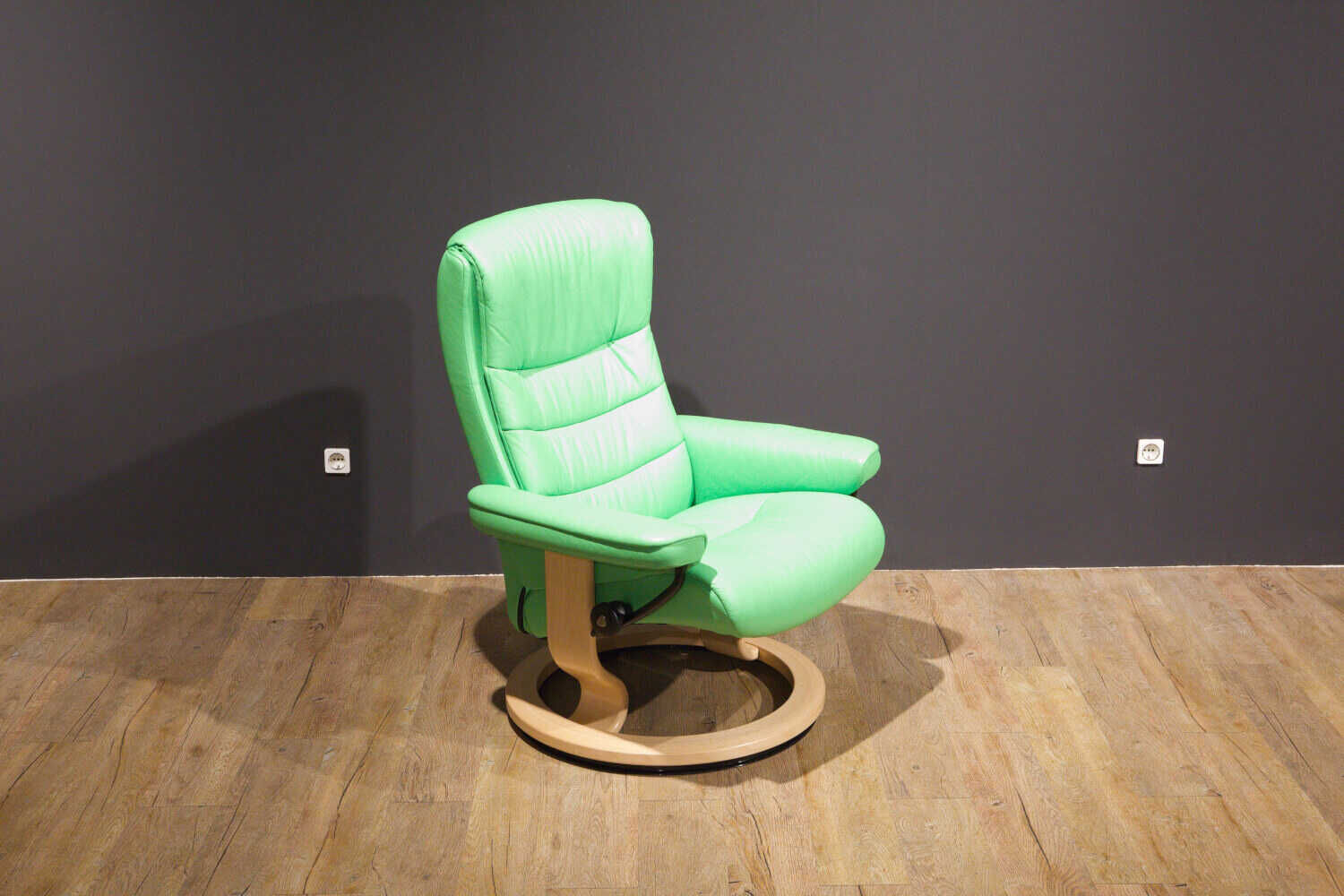 039-02-233_HOHMANN_5D_5048-1500 Stressless - Sessel Nordic M Classic Base Leder Grün - 7