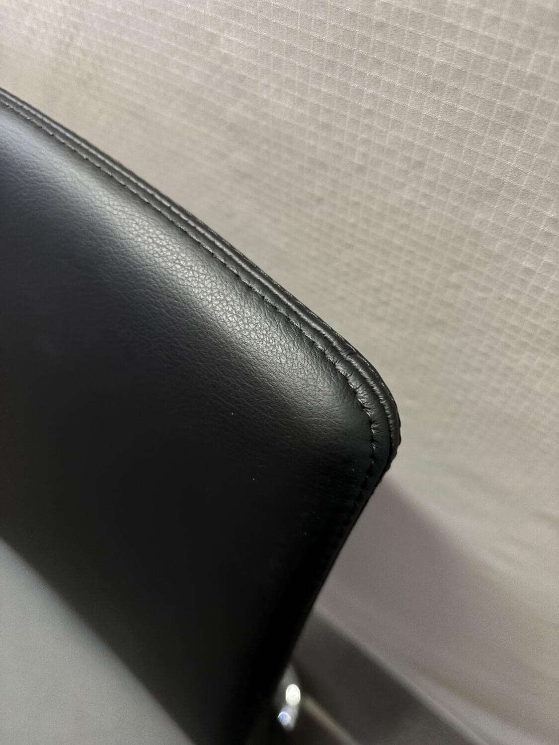 Draenert - Stuhl Luma 2063 Bezug Leder I 89001 Gestell Stahlrohr - 2