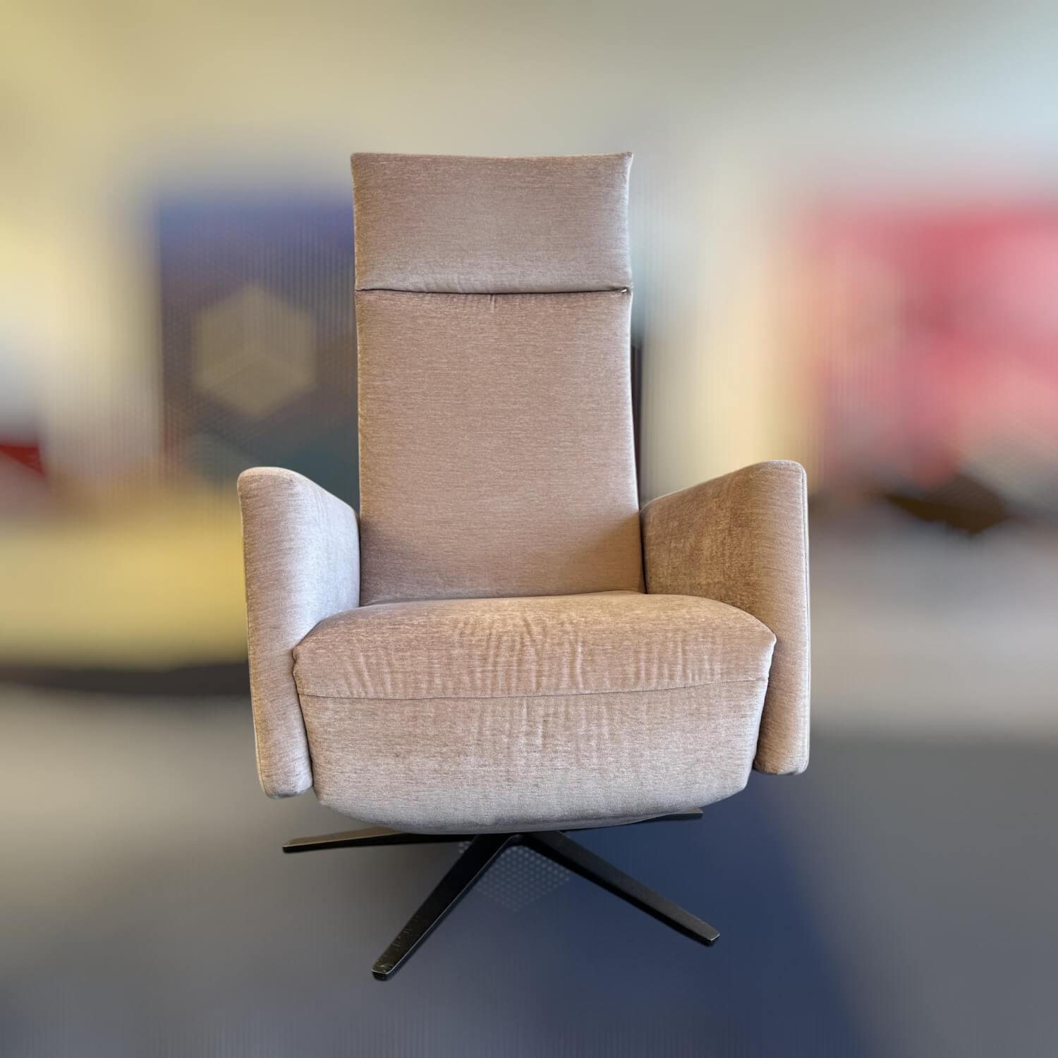 Bielefelder Werkstätten - Funktionssessel Charly Stoff DAVE JA6169-061 Beige Fuß Metall Schwarz Mit Motorischer Verstellung - 8