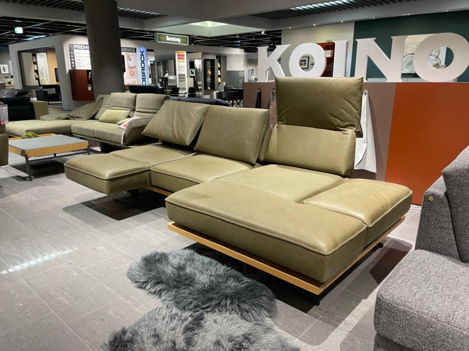Koinor - Ecksofa Phoenix Leder B Toro Cactus Grün Plateau Wildeiche Furniert Gestell Aluminium Schwertkufe - 13