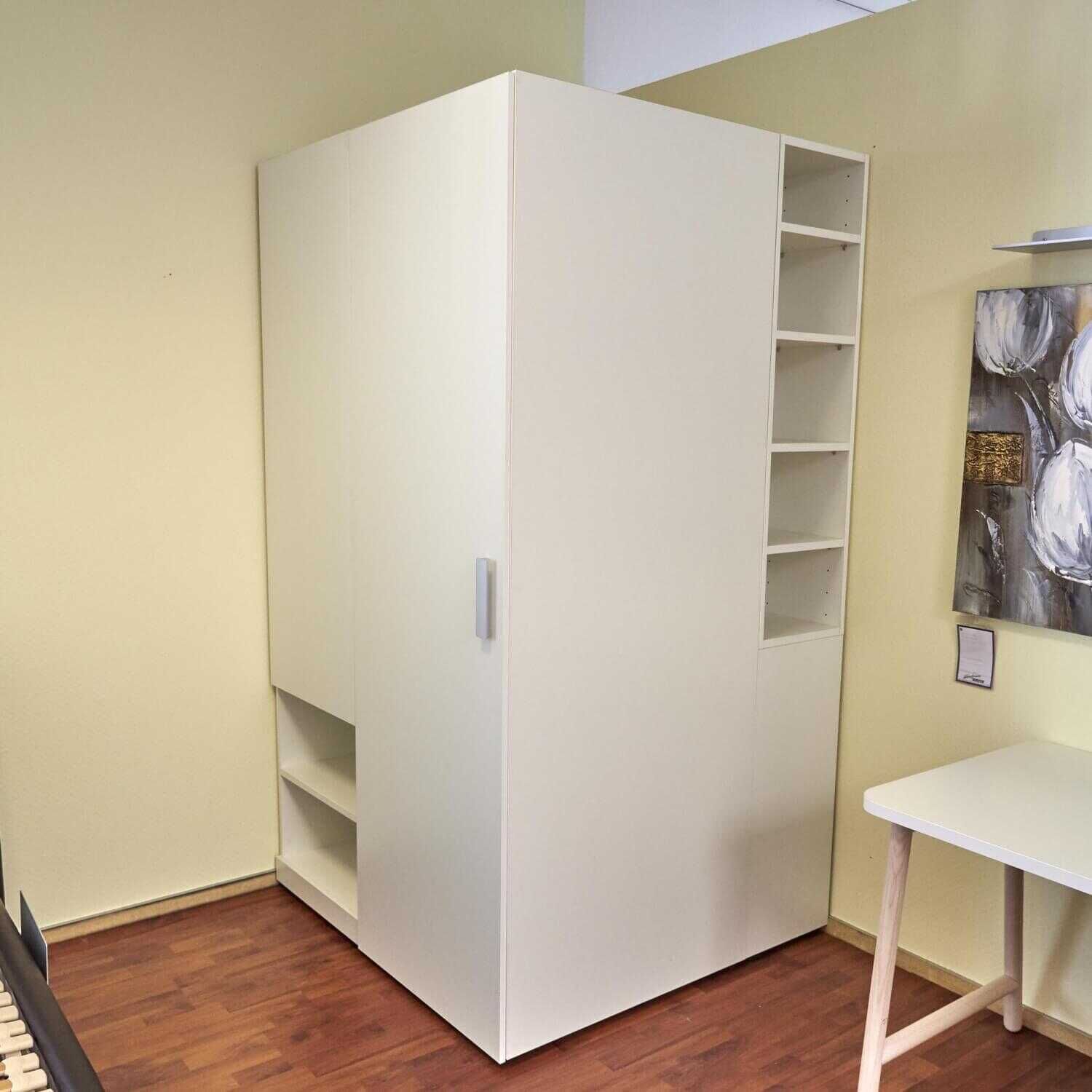 Wellemöbel - Begehbarer Kleiderschrank Room X Reinweiß mit Beleuchtung - 13