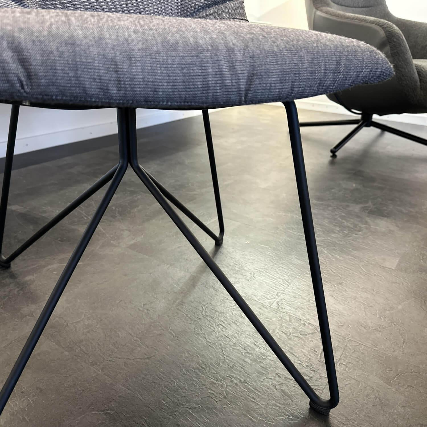 Team 7 - Stuhlgruppe Lui Und Grande Lui Stoff Canvas CA 154 Und Leder L1 Origon Schwarz Gestell Schwarz Matt Pulverbeschichtet - 2